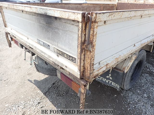 Mitsubishi canter fe300b