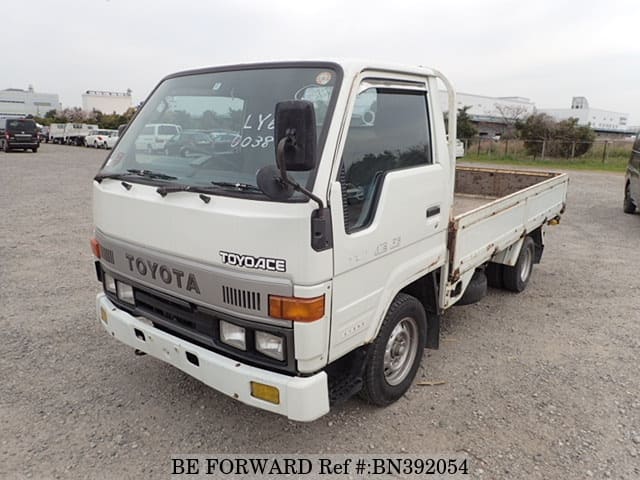 TOYOTA Toyoace