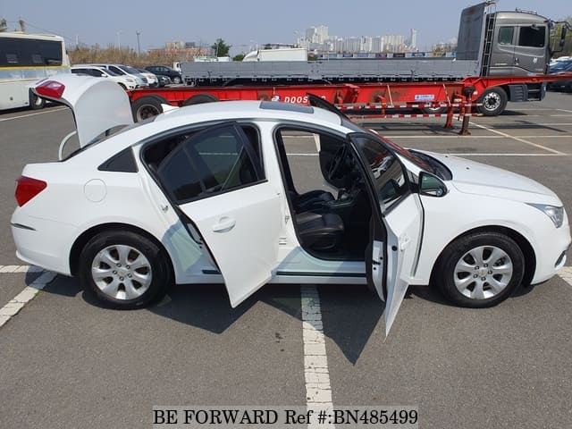 2015 DAEWOO (CHEVROLET) LACETTI (CRUZE) image 10