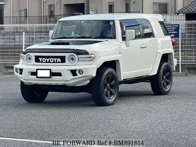 TOYOTA FJ Cruiser