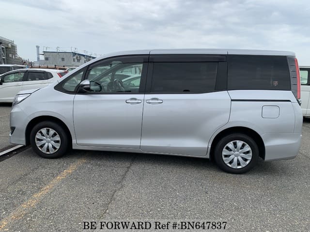 Used 2018 TOYOTA NOAH X TYPE1/DBA-ZRR80G for Sale BN647837