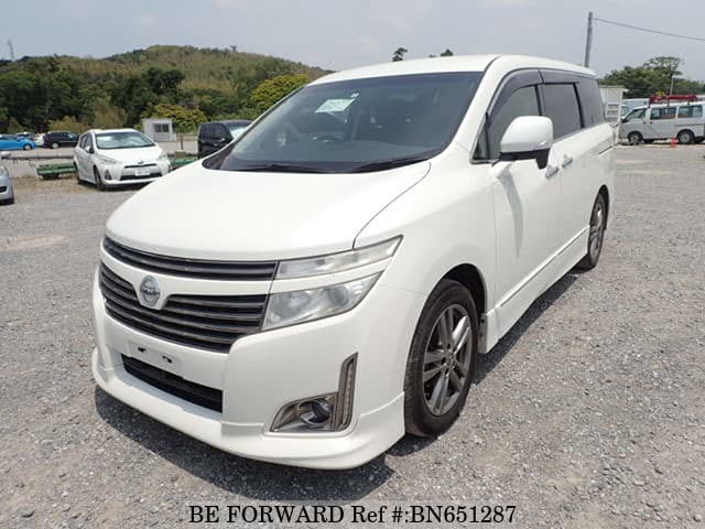 NISSAN Elgrand