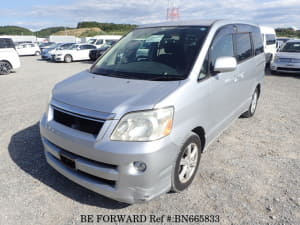 Used 2005 TOYOTA NOAH BN665833 for Sale