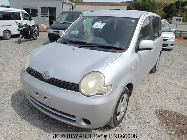 Used 2004 TOYOTA SIENTA BN666008 for Sale
