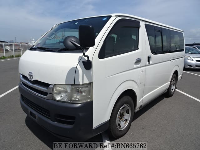 TOYOTA Hiace Van