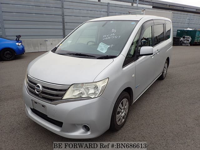 NISSAN Serena