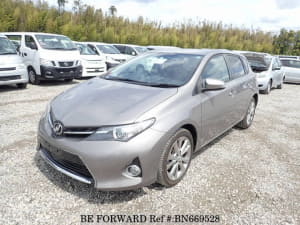 Used 2013 TOYOTA AURIS BN669528 for Sale