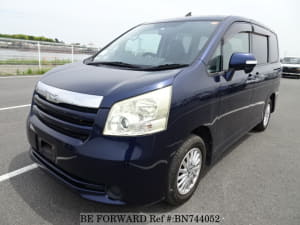 Used 2008 TOYOTA NOAH BN744052 for Sale