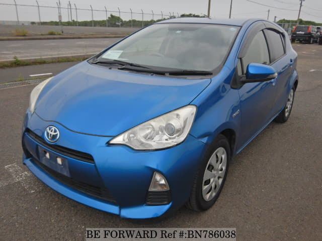 Used 2013 TOYOTA AQUA HYBRID G BLACK SOFT LEATHER SELE/DAA-NHP10