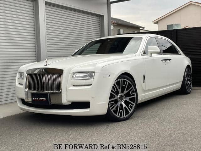Giá bán các dòng xe RollsRoyce chính hãng tại Việt Nam