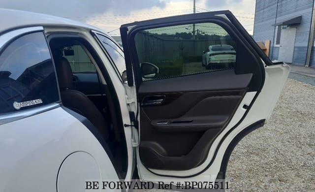2018 JAGUAR F-PACE S.KEY+NAVI+R.CAM+P.SUN+P.TRUNK image 23
