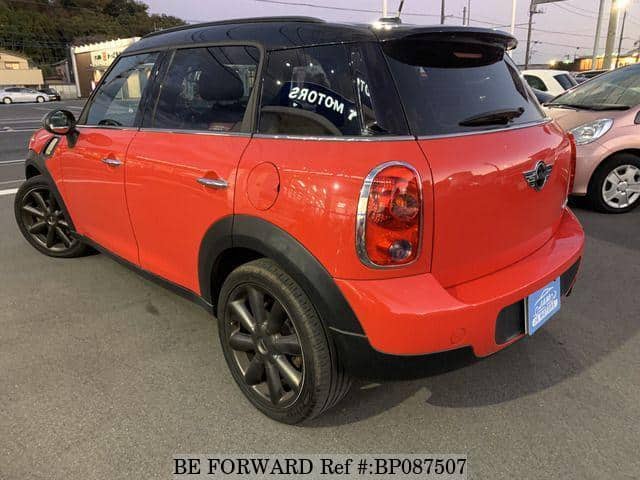 2013 BMW MINI image 2