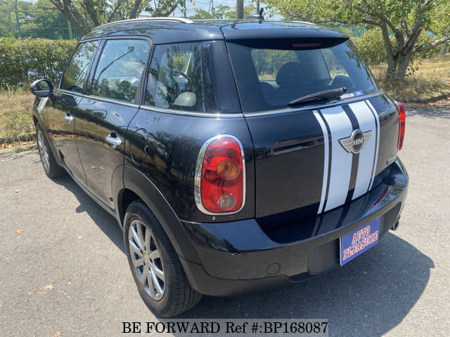 2011 BMW MINI image 2