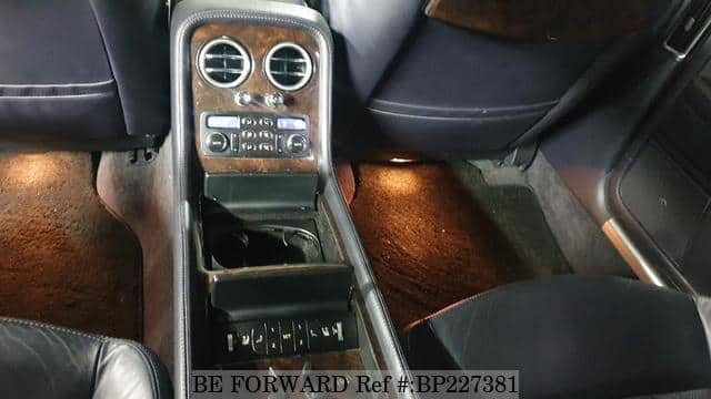 2007 BENTLEY CONTINENTAL FLYING SPUR image 10
