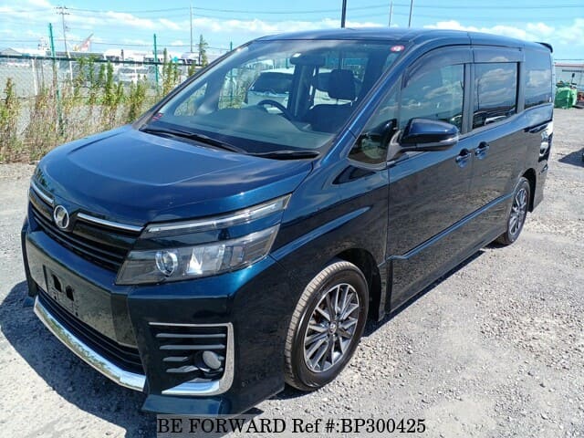 Used 2014 TOYOTA VOXY ZS/DBA-ZRR80W for Sale BP300425 - BE FORWARD
