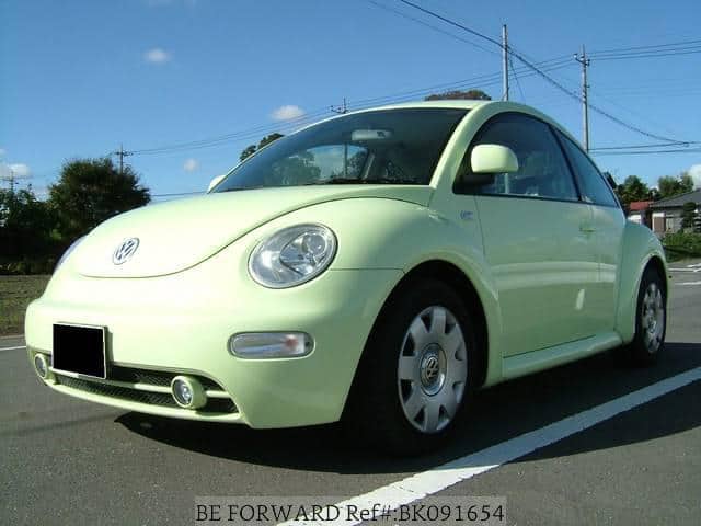 VOLKSWAGEN New Beetle