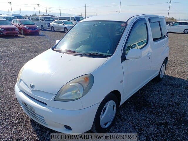 Used 1999 TOYOTA FUN CARGO BR493247 for Sale