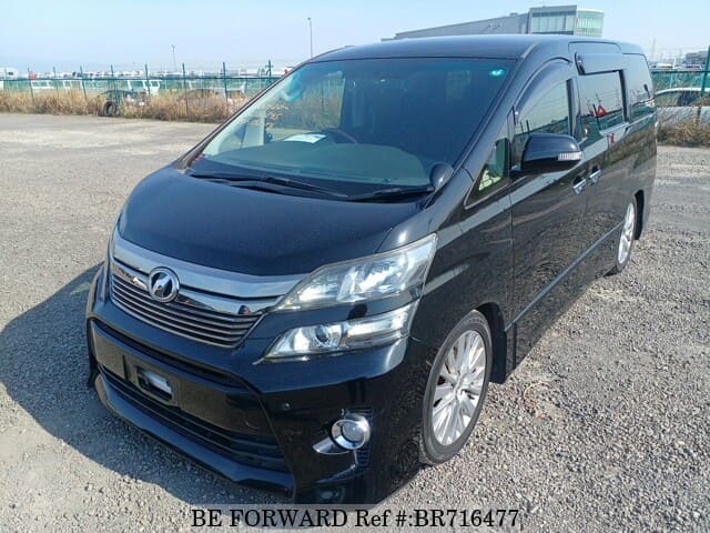 TOYOTA VELLFIRE モデルカー 黒 hqdefault.jpg