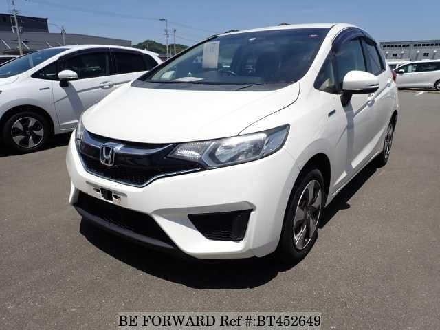 Used 2016 HONDA FIT HYBRID F PACKAGE/DAA-GP5 for Sale BT452649 - BE FORWARD