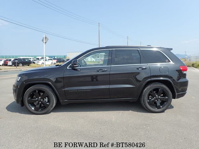 WK36 Jeep Grand Cherokee 黒 グリル　早い者勝ち！ WK36 Jeep Grand Cherokee 黒 グリル 早い者勝ち！ ジープ