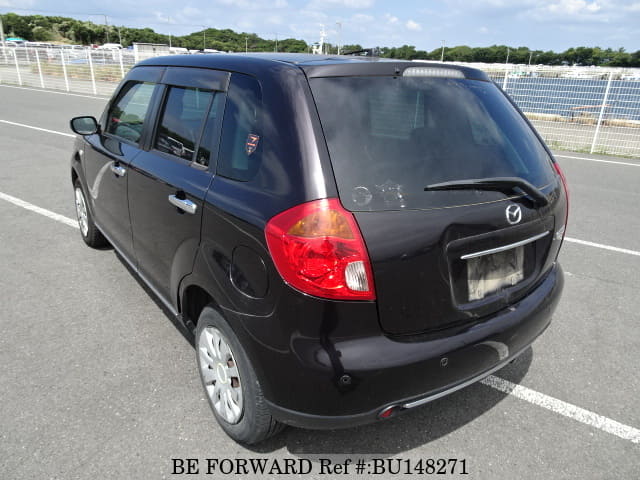 Mazda Verisa black backside