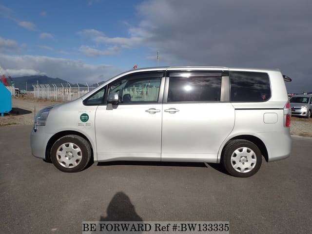 Used 2007 TOYOTA NOAH X/DBA-ZRR70G for Sale BW133335 - BE