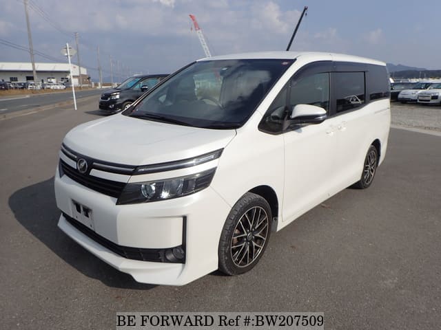 Used 2015 TOYOTA VOXY X/DBA-ZRR80G for Sale BW207509 - BE