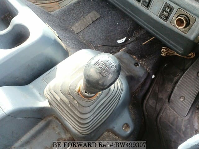 2005 HINO RANGER image 30