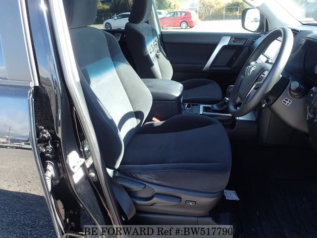 2018 TOYOTA LAND CRUISER PRADO TX image 25