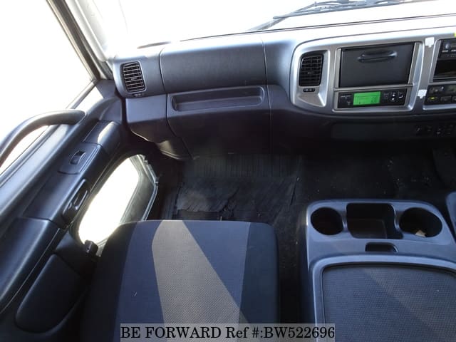 2016 HINO RANGER image 24