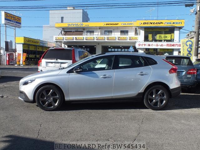 Used 2014 Volvo V40 Dba-mb5204t For Sale Bw545434 - Be Forward