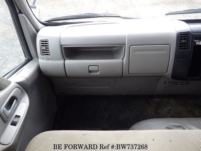 2005 HINO DUTRO image 22
