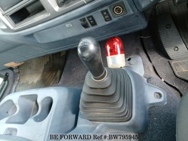 2005 HINO RANGER image 29