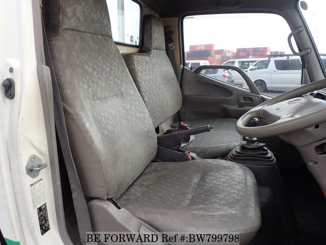 2005 HINO DUTRO image 17