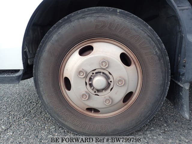 2005 HINO DUTRO image 9