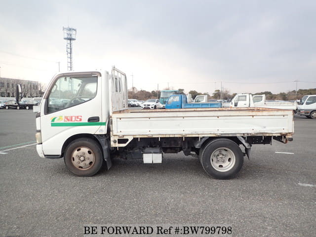 2005 HINO DUTRO image 2