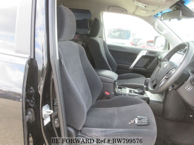 2018 TOYOTA LAND CRUISER PRADO TX image 25