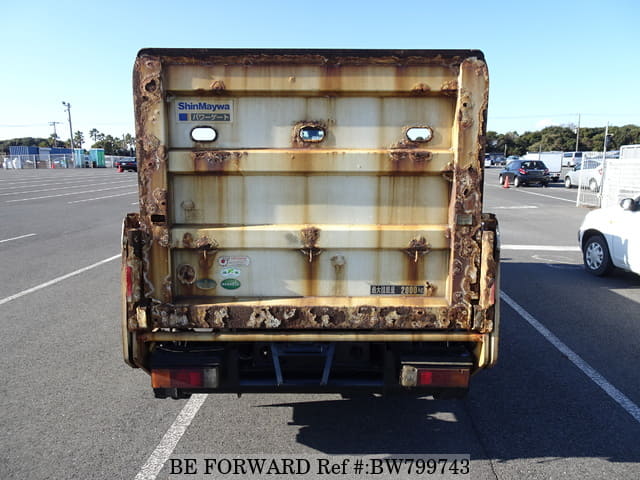 2018 HINO DUTRO image 4