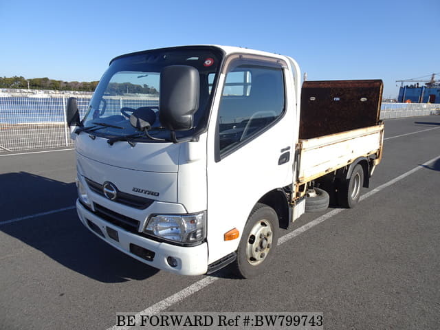 2018 HINO DUTRO