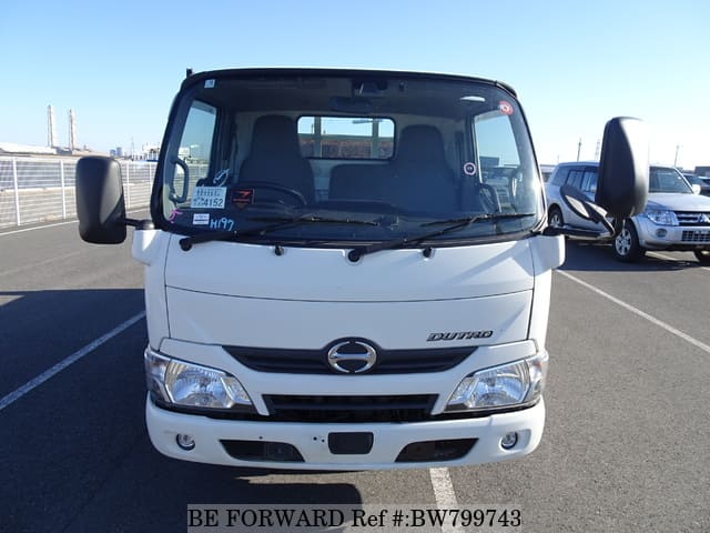 2018 HINO DUTRO image 8