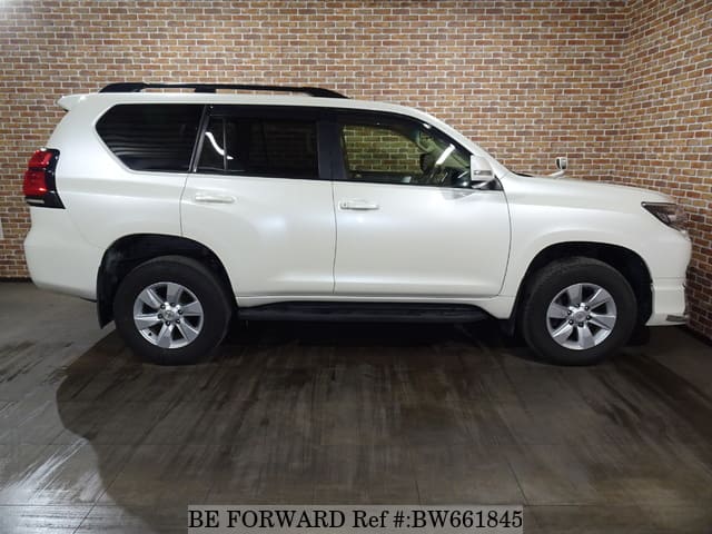 2018 TOYOTA LAND CRUISER PRADO TX image 6