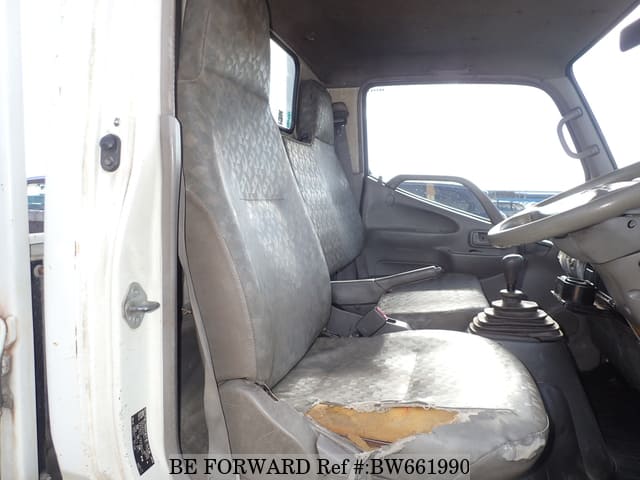 2005 HINO DUTRO image 17