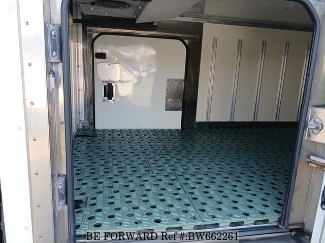 2016 HINO DUTRO image 19