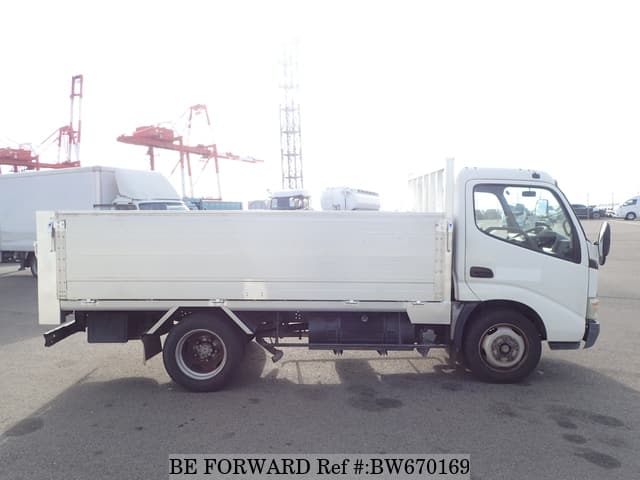 2008 HINO DUTRO image 6