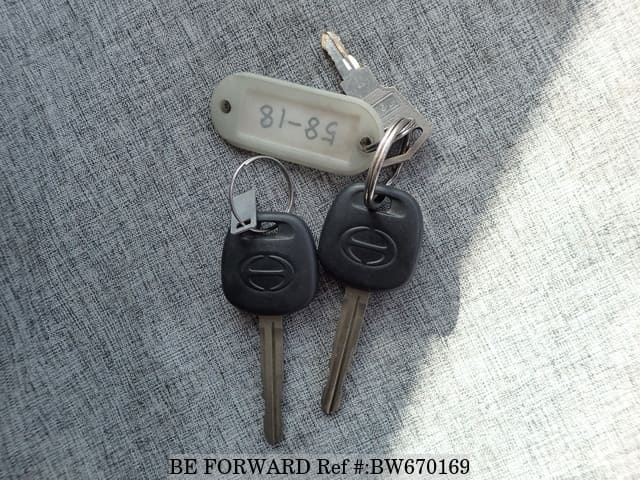 2008 HINO DUTRO image 30