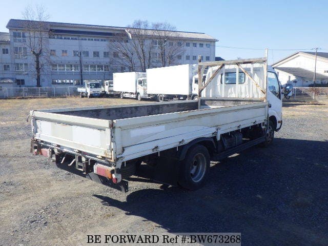 2013 HINO DUTRO image 5