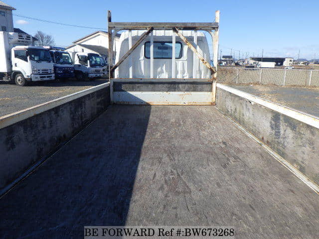 2013 HINO DUTRO image 20