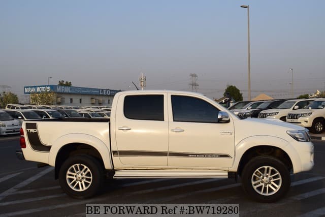 Used 2013 TOYOTA HILUX for Sale BW719280 - BE FORWARD
