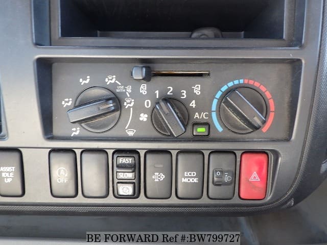 2012 HINO DUTRO image 28