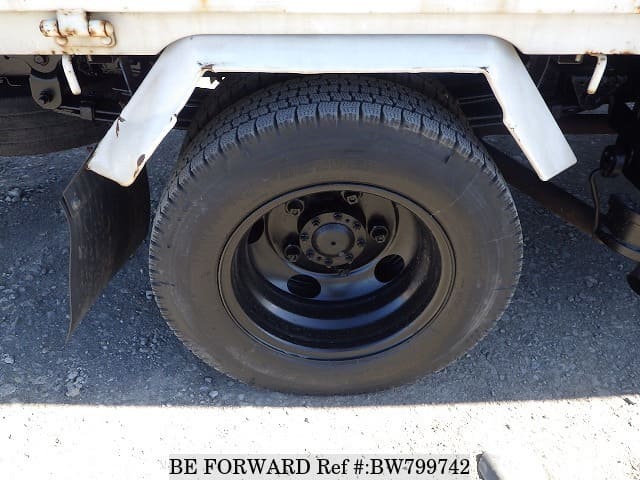 2007 HINO DUTRO image 11